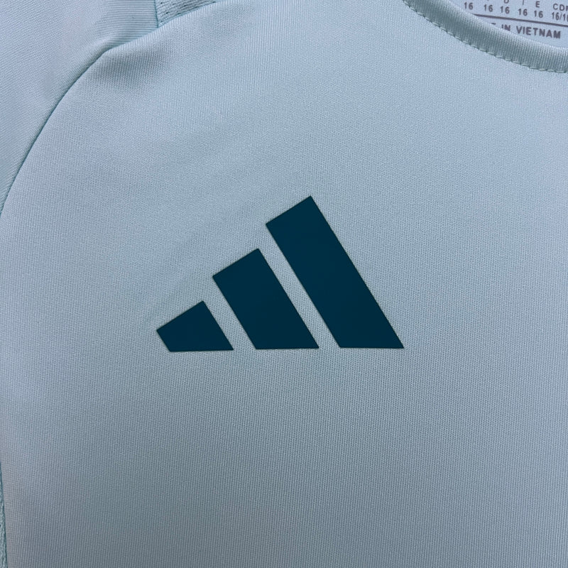 Kit infantil treino I 2025/2026